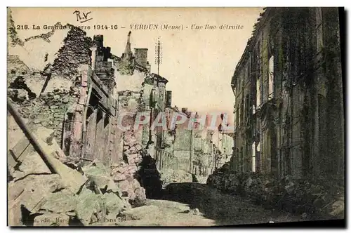 Cartes postales Militaria La Grand Guerre Verdun Une Rue Detruite