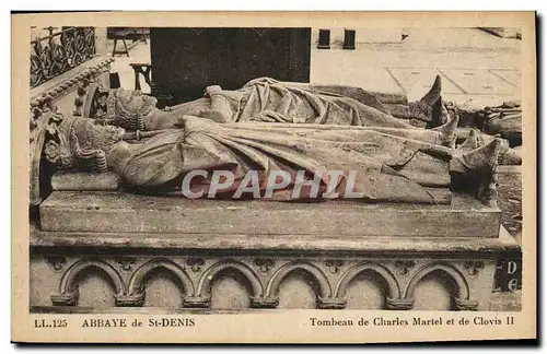 Ansichtskarte AK Abbaye de St Denis Tombeaux de Charles Martel et de Clovis ll