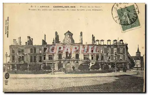 Ansichtskarte AK Arras Guerre Place de la Gare Militaria