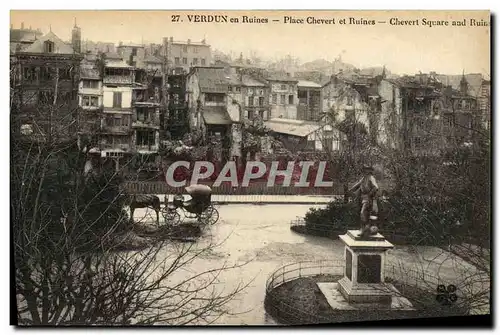 Cartes postales Verdun en Runes Place Chevert et ruines Militaria