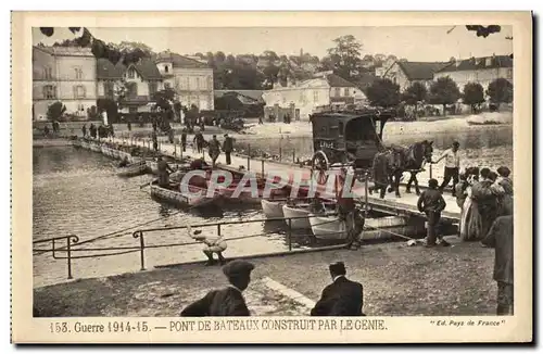 Cartes postales Militaria Pont De Bateaux Construit Par le genie