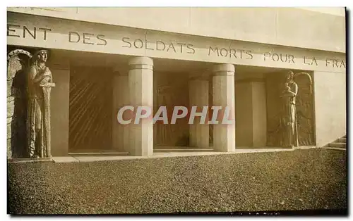 Cartes postales Militaria Hertmannswitterkopf Entree de la crypte autel de la patrie