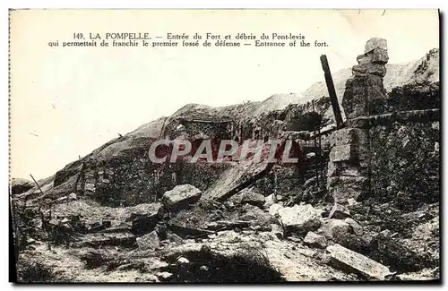 Cartes postales Militaria La Pompelle Entree du fort et debris du Pont levis