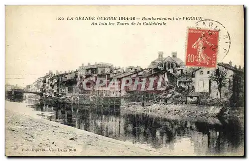 Ansichtskarte AK Militaria La Grande Guerre Bombardement de Verdun Au loin les Tours de la Cathedrale