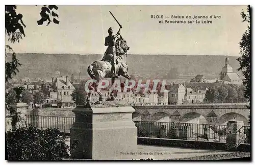 Ansichtskarte AK Blois Statue de Jeanne d Arc et Panorama Sur la Loire
