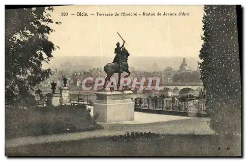 Cartes postales Blois Terrasse de L Eveche Statue de Jeanne d Arc