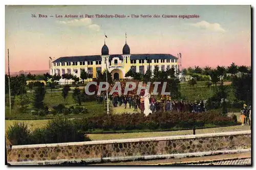 Cartes postales Dax Les Arenes et parc Theodore Denis Une sortie des courses espagnoles