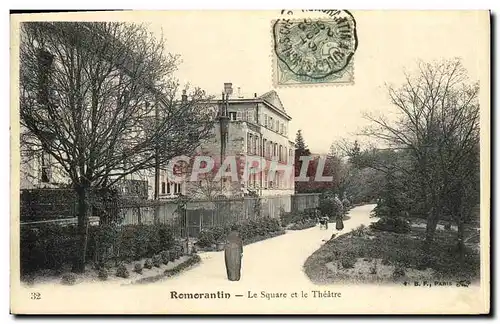 Cartes postales Romorantin Le Square et le Theatre