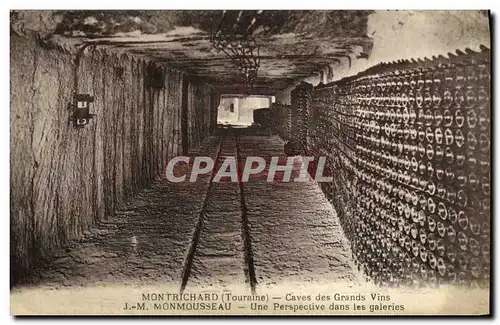 Cartes postales Montrichard Caves des Grands Vins Monmousseau Une perspective dans les galeries