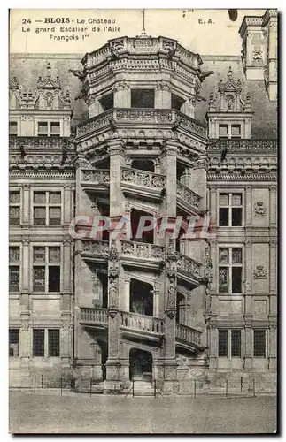 Ansichtskarte AK Blois Le Chateau Le grand Escalier de L Aile Francois 1er