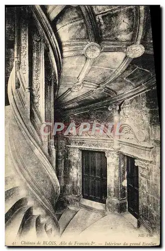 Cartes postales Chateau de Blois Aile de Francois l et Interieur du grand Escalier