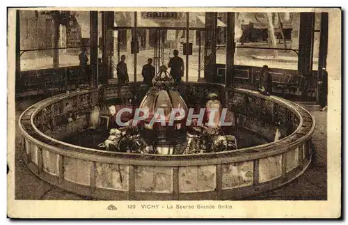 Cartes postales Vichy La Source Grande Grille