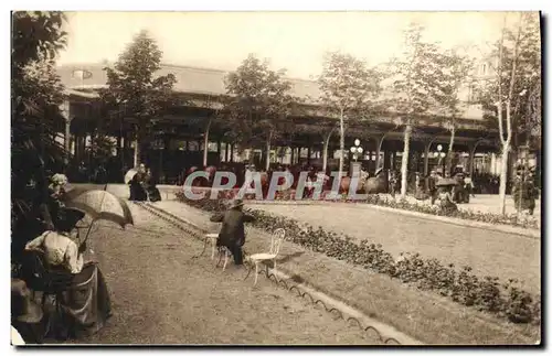 Cartes postales Vichy Parc et Palais des Sources