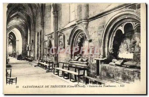 Cartes postales Cathedrale de Treguier Galerie des Tombeaux