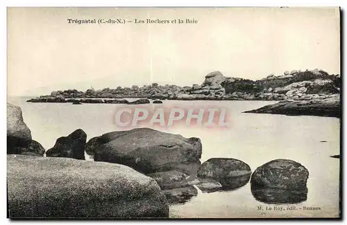 Cartes postales Tregastel Les Rochers et la Baie