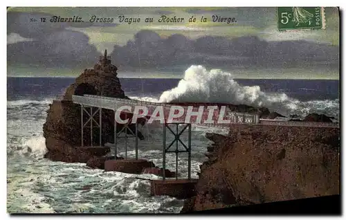 Ansichtskarte AK Biarritz Grosse Vague au Rocher de la Vierge