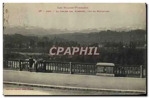 Ansichtskarte AK Pau La Chaine des Pyrenees Vue du Boulevard