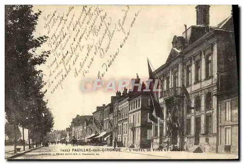 Ansichtskarte AK Pauillac sur Gironde L Hotel De Ville et les quais