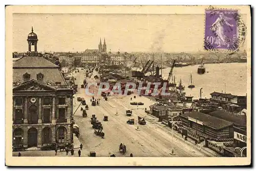 Ansichtskarte AK Bordeaux Vue Generale sur le Port et le Quai de la Douane Bateaux