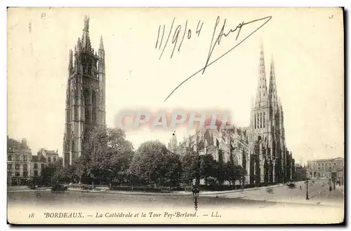 Cartes postales Bordeaux La Cathedrale et la Tour Pey Berland