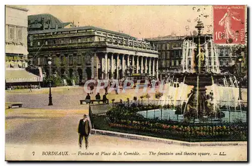 Cartes postales Bordeaux Fontaine et Place de la Comedie