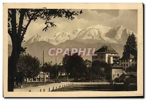 Cartes postales Sallanches Le Chateau de Lochers et le Mont Blanc