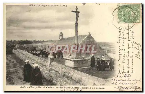 Cartes postales Bretagne Chapelle et Calvaire de Port Blanc Sortie de Messe