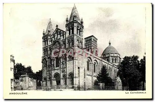 Cartes postales Angouleme La Cathedrale