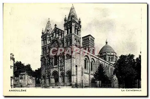 Cartes postales Angouleme La Cathedrale