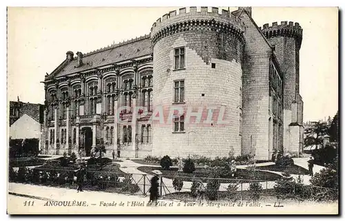 Cartes postales Angouleme Facade de Ville et a Tour de Marguerite de Valois