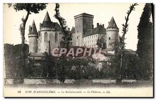 Ansichtskarte AK Angouleme La Rochefoucauld Le Chateau