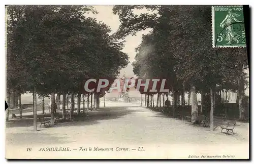 Ansichtskarte AK Angouleme Vers le Monument Carnot