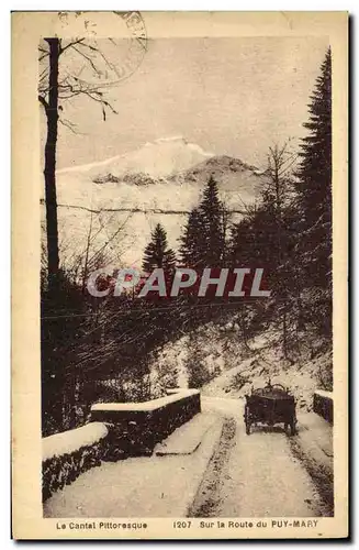 Ansichtskarte AK Le Cantal Pittoresque Sur la Route du Puy Mary Automobile