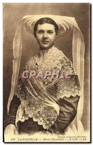 Ansichtskarte AK La Rochelle Mariee Marandaise Folklore Costume A bride