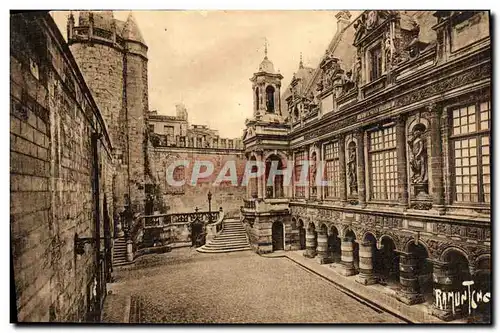 Cartes postales La Rochelle Hotel de Ville Cour interieure