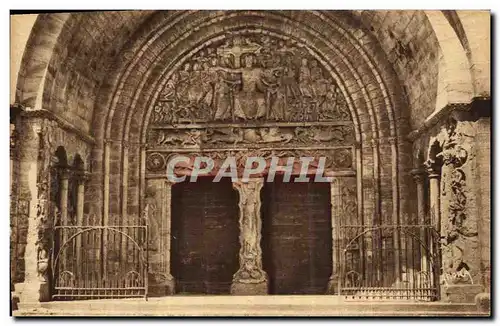 Cartes postales Beaulieu sur Dordogne Portail De L Eglise Le Tympan