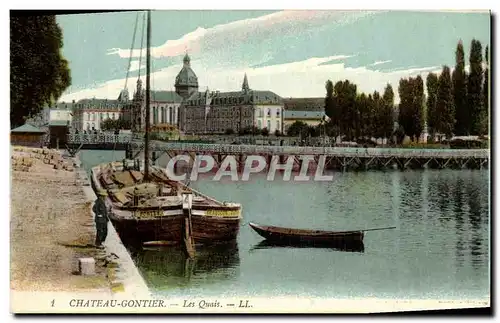 Cartes postales Chateau Gontier Les Quais Bateau