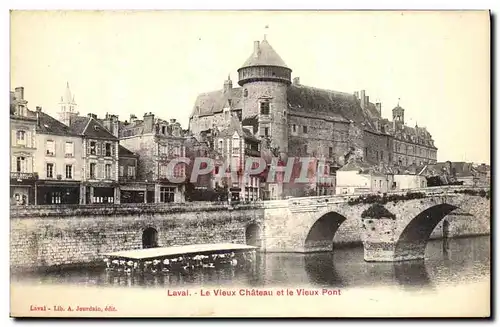 Cartes postales Laval La Vieux Chateau et le Vieux Pont Lavoir