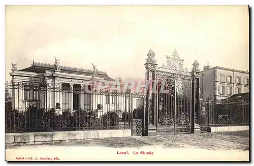 Cartes postales Laval Le Musee