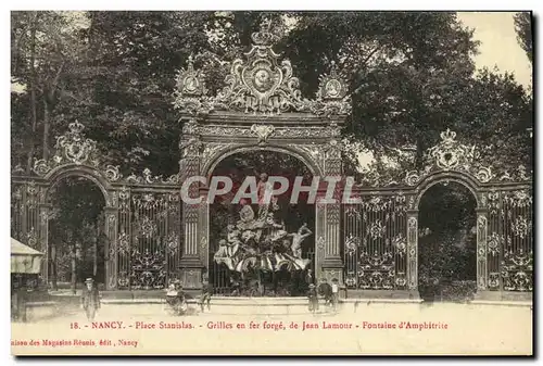 Ansichtskarte AK Nancy Place Stanislas Grilles en fer forge de Jean Lamour Fontaine d Amphitrite