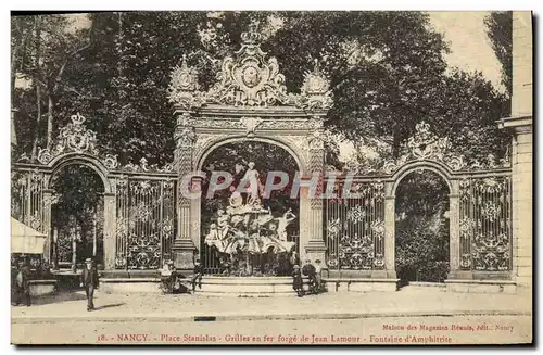 Cartes postales Nancy Fontaine Stanislas Grille en fer forge de Jean Lamour Fontaine d Amphitrite