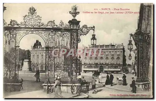 Cartes postales Nancy Place Stanisles Grilles en fer