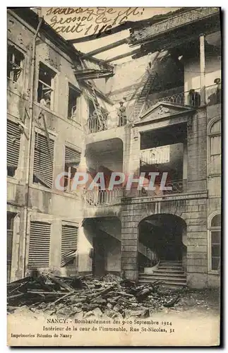 Cartes postales Nancy Bombardement Interieur de la Cour de L immeuble Rue St Nicolas Militaria
