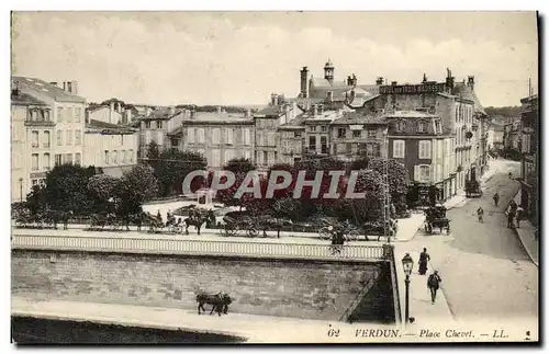 Ansichtskarte AK Verdun Place Chevet Hotel des trois Maures