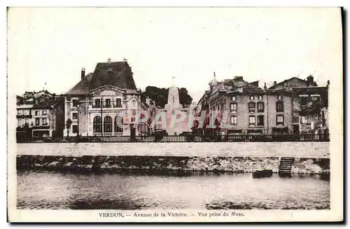 Ansichtskarte AK Verdun Avenue de la Victoire Vue prise du Mess Militaria