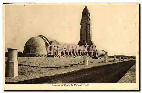 Ansichtskarte AK Ossuaire et Phare de Douaumont Militaria