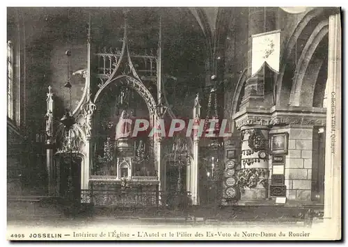 Cartes postales Josselin Interieur de l Eglise L Autel et le Pilier des Ex Voto de Notre Dame