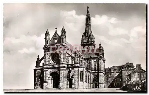 Cartes postales moderne Sainte Anne D Auray Vue Generale de la Basilique