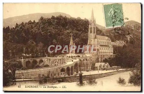 Cartes postales Lourdes La Basilique