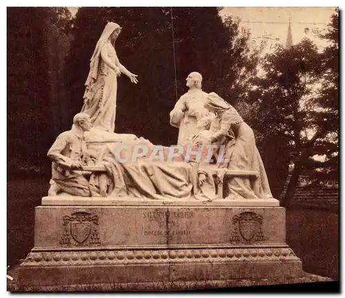 Ansichtskarte AK Lourdes Le Monument de Cambrai